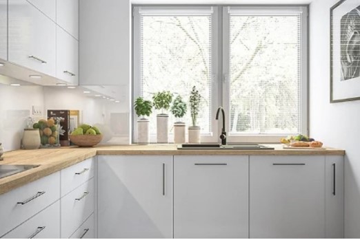 Gambar Dapur Sederhana Dengan Jendela Besar 