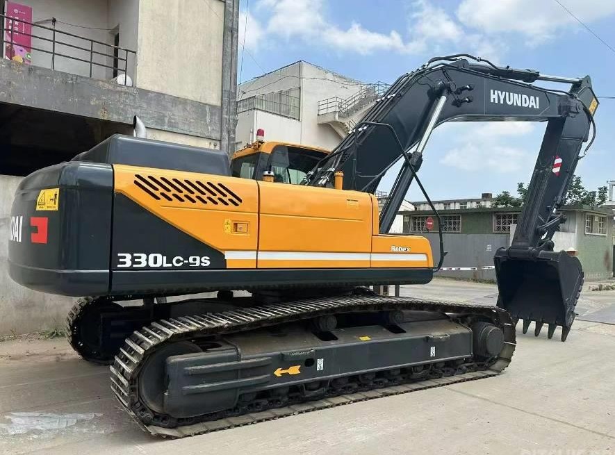 Excavator Hyundai