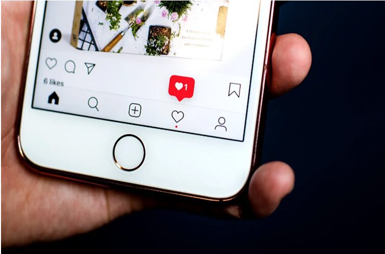 kelebihan dan kekurangan aplikasi penambah like Instagram gratis 